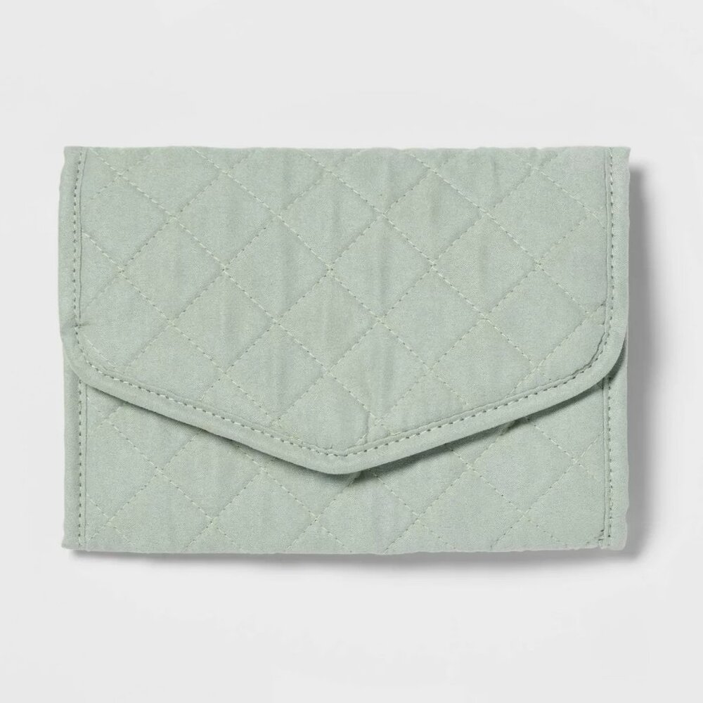 Folding Travel Accessory Organizer Green